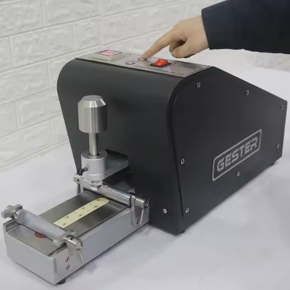 Máy Crocking – Máy Đo Độ Bền Màu Ma Sát Vải Chính Xác | SGGartex